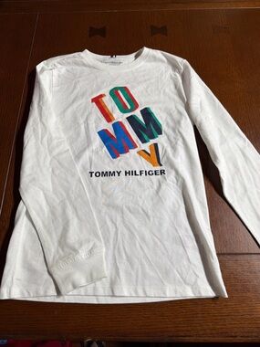 Tommy Hilfiger White Long-Sleeve Tee with Multicolor TOMMY Logo